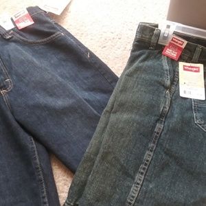 Boys Wrangler straight utility shorts